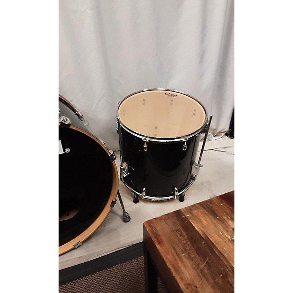 Used TAMA Rockstar Drum Kit