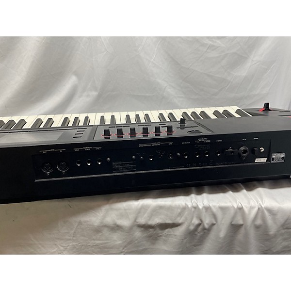 Used Roland Used Roland FA08 Keyboard Workstation