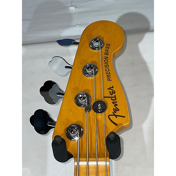 Used Fender Used Fender American Ultra Precision Bass Arctic Pearl White Electric Bass Guitar