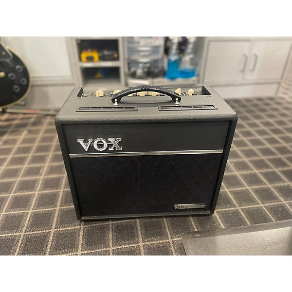 Used VOX VT20Plus Valvetronix 20W 1X8 Guitar Combo Amp