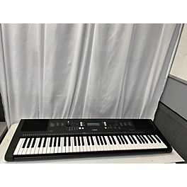 Used Yamaha Used Yamaha PSREW300 76 Key Portable Keyboard