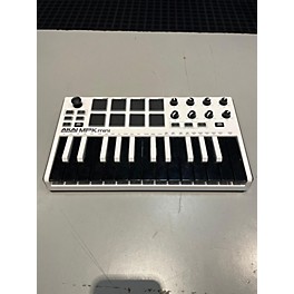 Used Akai Professional Used Akai Professional MPK Mini MIDI Controller