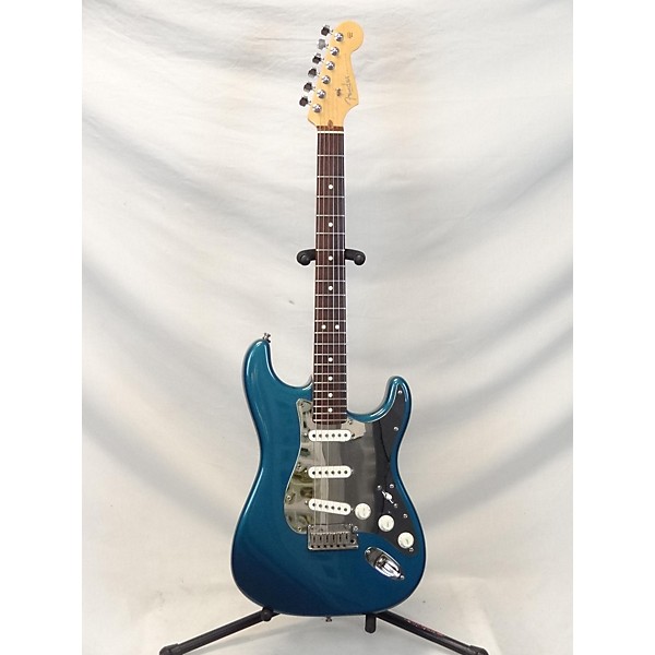 Used Fender Used 2000 Fender American Standard Stratocaster Teal Solid Body Electric Guitar