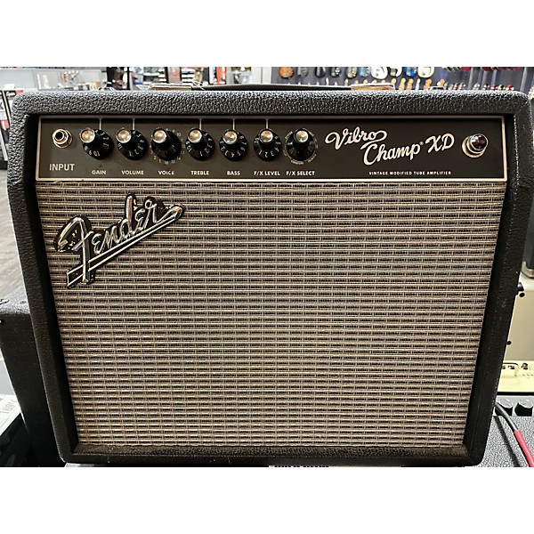 Used Fender Vibro Champ XD 5W 1X8 Guitar Combo Amp