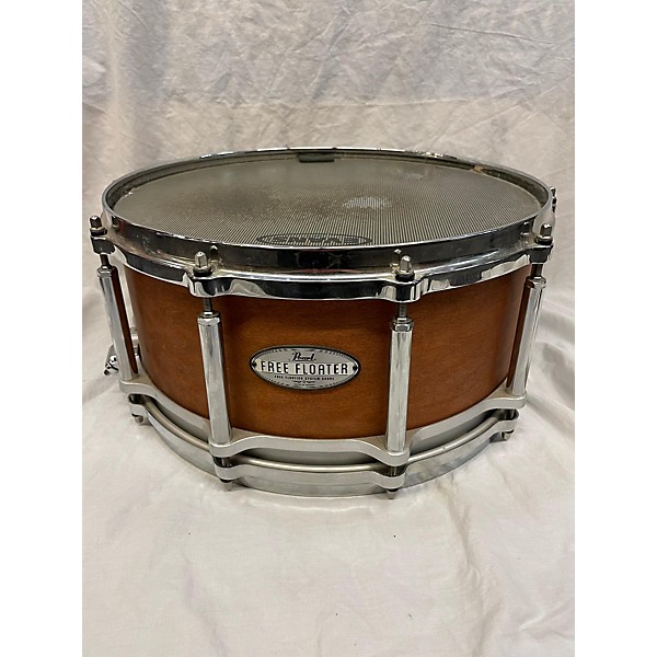 Used Pearl 14X6.5 Free Floating Snare Drum