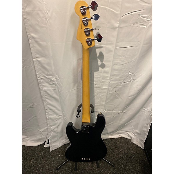 Used Fender Used Fender American Professional Jazz Bass Black And White Electric Bass Guitar