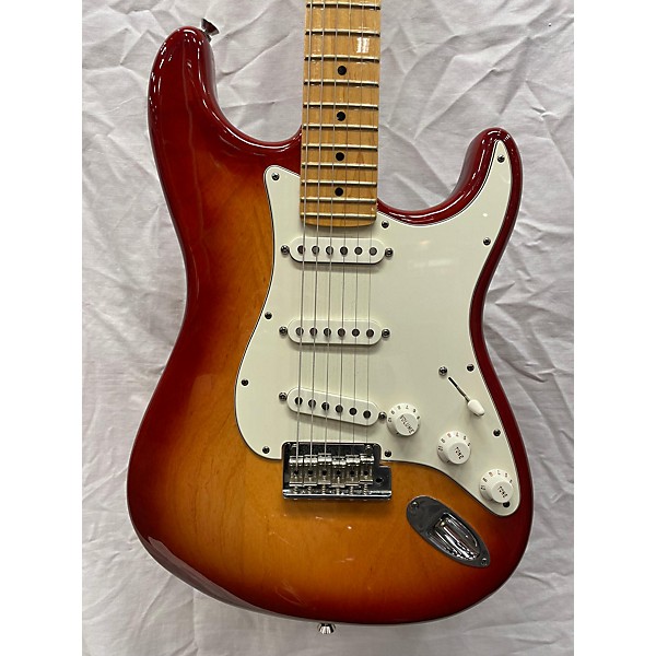 Used Fender 2008 American Standard Stratocaster Solid Body Electric Guitar