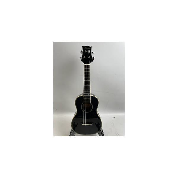 Used Mitchell MU75 Concert Ukulele