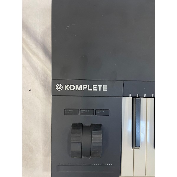 Used Native Instruments Komplete Kontrol S88 MK2 MIDI Controller