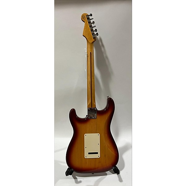 Used Fender Used 2008 Fender Standard Stratocaster HSS Sienna Sunburst Solid Body Electric Guitar