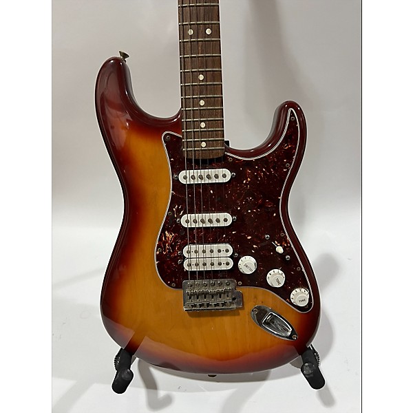 Used Fender Used 2008 Fender Standard Stratocaster HSS Sienna Sunburst Solid Body Electric Guitar