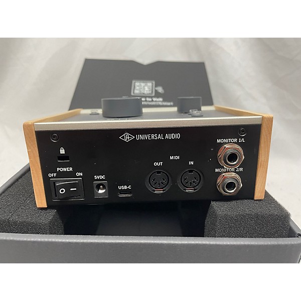 Used Universal Audio Used Universal Audio VOLT 1 76 Audio Interface