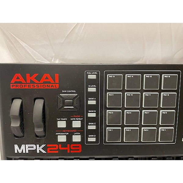 Used Akai Professional Used Akai Professional MPK249 49 Key MIDI Controller