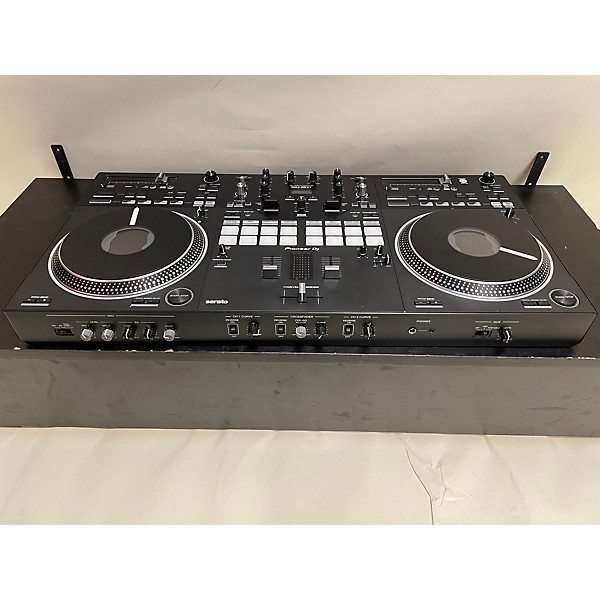 Used Pioneer DJ Used Pioneer DJ DDJ-rEV7 DJ Controller