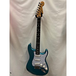 Used Fender Used Fender Classic Player '60s Stratocaster Teal Sparkle Solid Body Electric Guitar