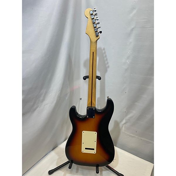 Used Fender Used Fender Standard Stratocaster HSS 3 Color Sunburst Solid Body Electric Guitar