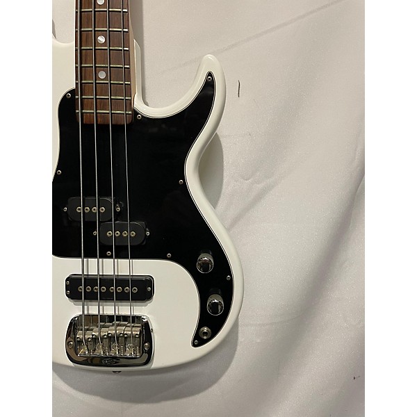 Used G&L Used G&L USA SB2 Arctic White Electric Bass Guitar