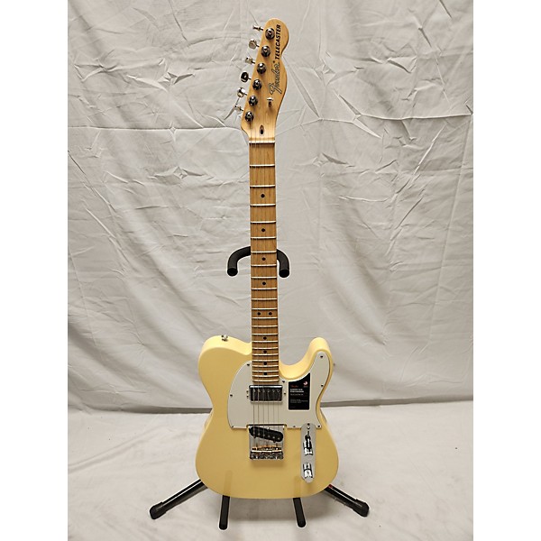 Used Fender Used Fender American Performer Telecaster Hum Vintage White Solid Body Electric Guitar