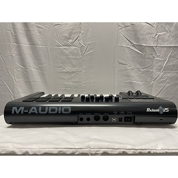 Used M-Audio Axiom 25 Key MIDI Controller