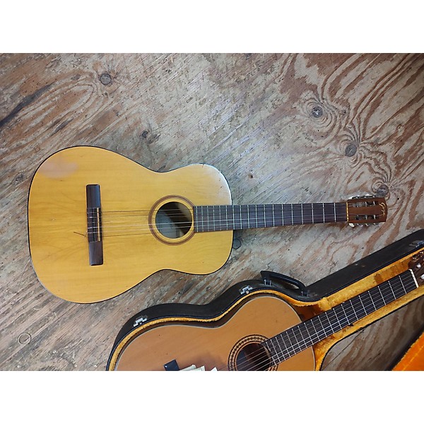 Used Goya G-10 Classical Acoustic Guitar