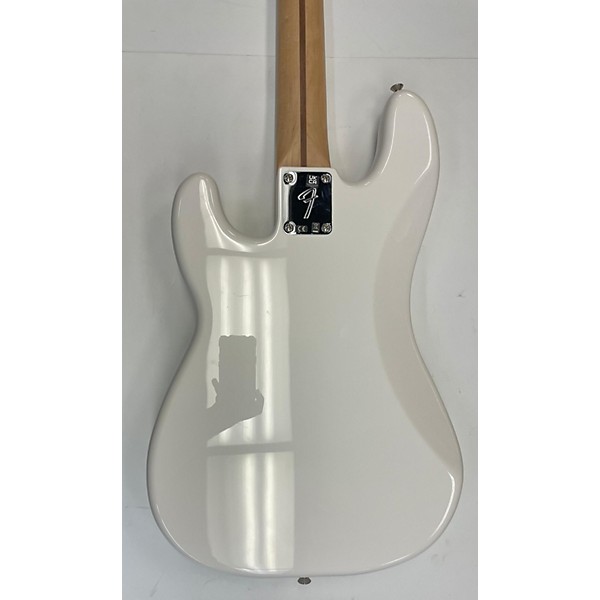 Used Fender Used 2022 Fender Player Precision Bass Olympic White Electric Bass Guitar