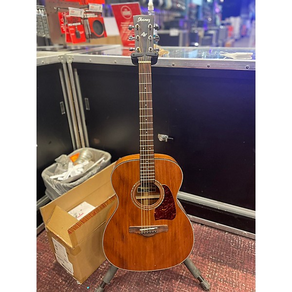 Used Used Alvarez Ac240 Natural Acoustic Guitar