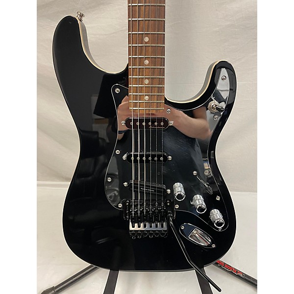 Used Fender Used Fender Tom Morello Soul Power Stratocaster Black Solid Body Electric Guitar