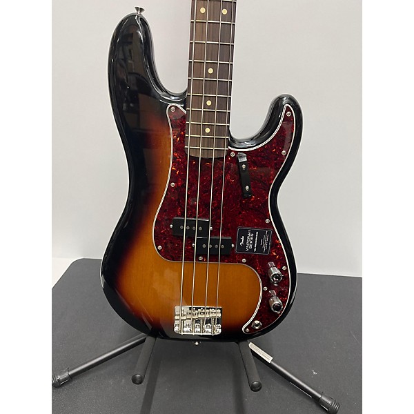 Used Fender Used Fender Vintera 60s 3 Tone Sunburst Electric Bass Guitar