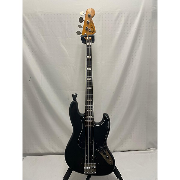 Used Fender Used 1975 Fender Jazz Bass Black Electric Bass Guitar