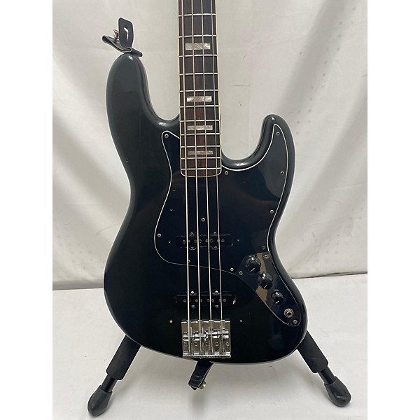 Used Fender Used 1975 Fender Jazz Bass Black Electric Bass Guitar