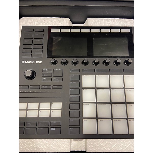 Used Native Instruments Used Native Instruments Maschine MK3 MIDI Controller