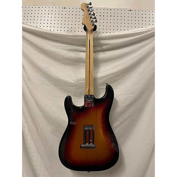 Used Fender Used 2007 Fender American Standard Stratocaster 3 Color Sunburst Solid Body Electric Guitar