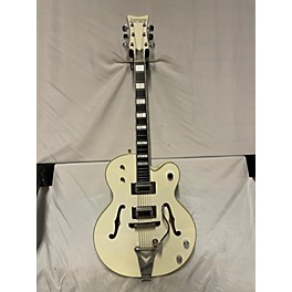 Used Gretsch Guitars Used Gretsch Guitars G7593T-BD Billy Duffy Signature White Falcon White Hollow Body Electric Guitar