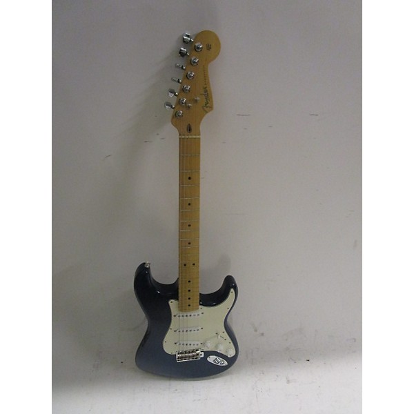 Used Fender Used Fender Highway One Stratocaster Sapphire Blue Trans Solid Body Electric Guitar