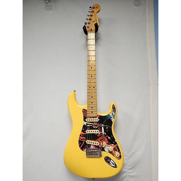 Used Fender Used 2019 Fender Modern Player Stratocaster Vintage Yellow Solid Body Electric Guitar