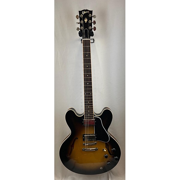 Used Gibson Used 2006 Gibson ES335 2 Color Sunburst Hollow Body Electric Guitar