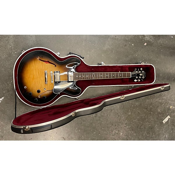 Used Gibson Used 2006 Gibson ES335 2 Color Sunburst Hollow Body Electric Guitar