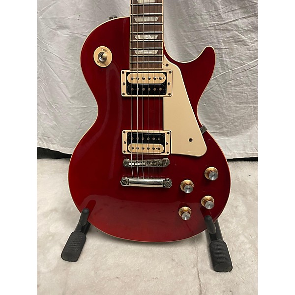 Used Gibson Used Gibson Les Paul Classic Transparent Cherry Solid Body Electric Guitar