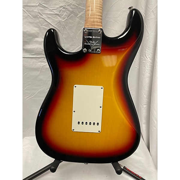 Used Fender Used 2024 Fender Ltd 65 Strat Mpl Nos 3 Color Sunburst Solid Body Electric Guitar