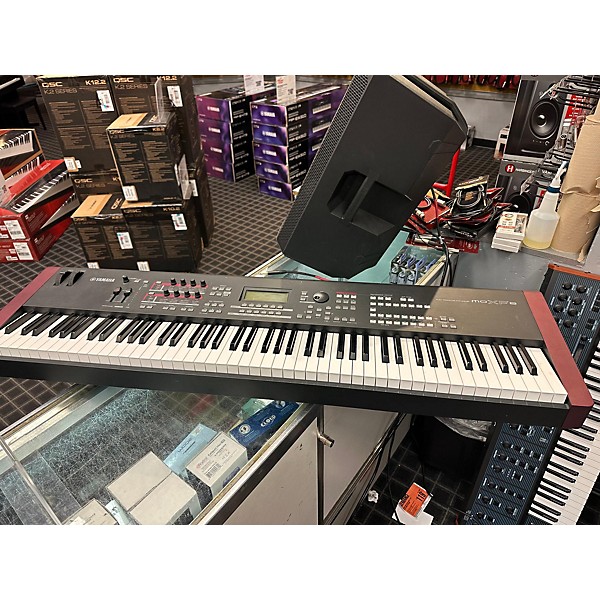 Used Yamaha MOXF8 88 Key Keyboard Workstation