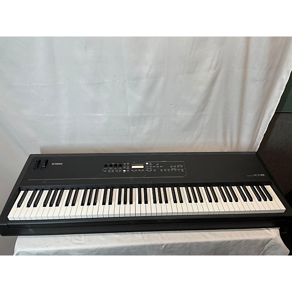 Used Yamaha Used Yamaha KX8 Portable Keyboard