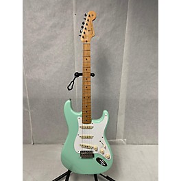 Used Fender Used Fender PLAYER SERIES Surf Green Solid Body Electric Guitar