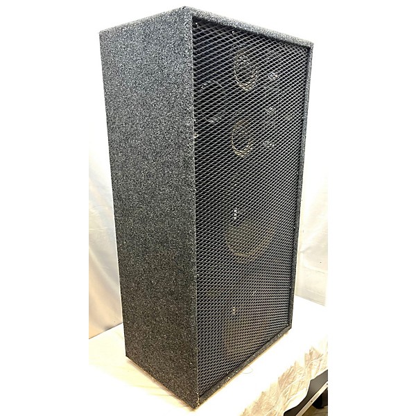 Used Used Q SYSTEMS 2 X15 Full Range Speaker Unpowered Speaker