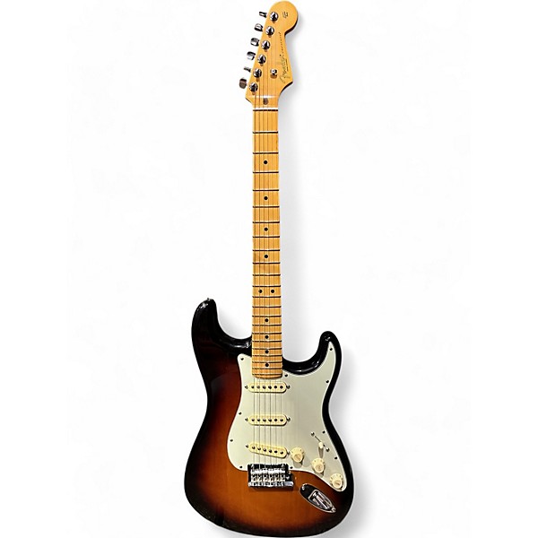Used 2023 Fender American Professional II Stratocaster 2