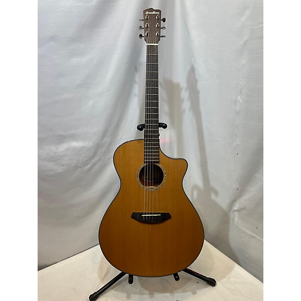 Used Breedlove Used Breedlove Pursuit Concert Natural Acoustic Electric Guitar