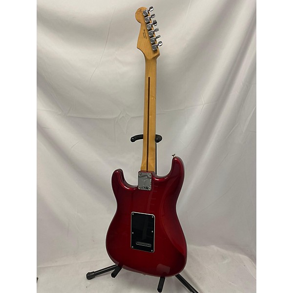 Used Fender Used Fender STRATOCASTER Candy Apple Red Metallic Solid Body Electric Guitar