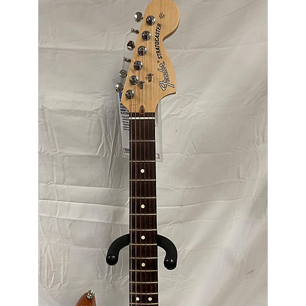 Used Fender Used Fender American Performer Stratocaster SSS Honey Burst Solid Body Electric Guitar