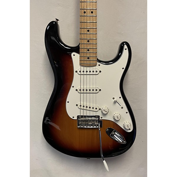 Used Fender Used 2021 Fender Player Stratocaster Sunburst Solid Body Electric Guitar