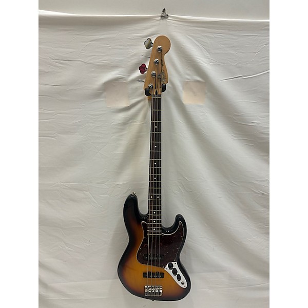 Used Fender Used 2005 Fender Standard Jazz Bass Sunburst Electric Bass Guitar