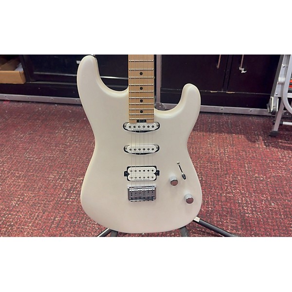 Used Charvel Used Charvel DK24HT White Solid Body Electric Guitar